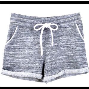NWT Max & relax french terry shorts in marled grey